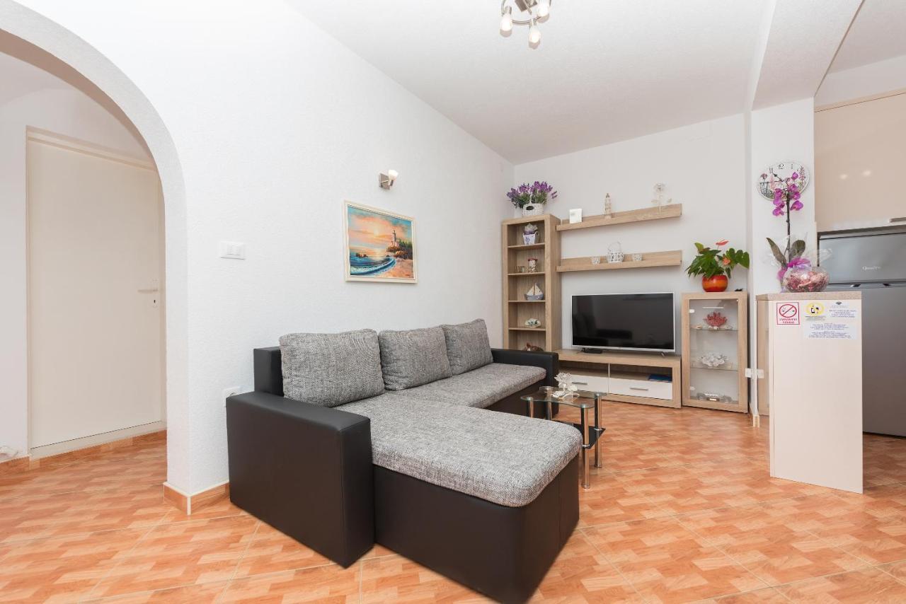Apartment Ana Chill In